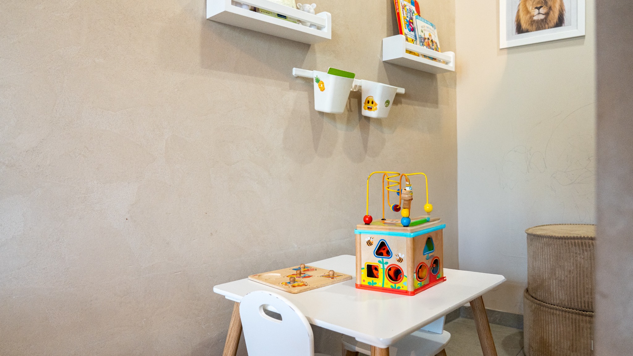 Liebevolle Details für kleine Gäste im Café Seelenruhig